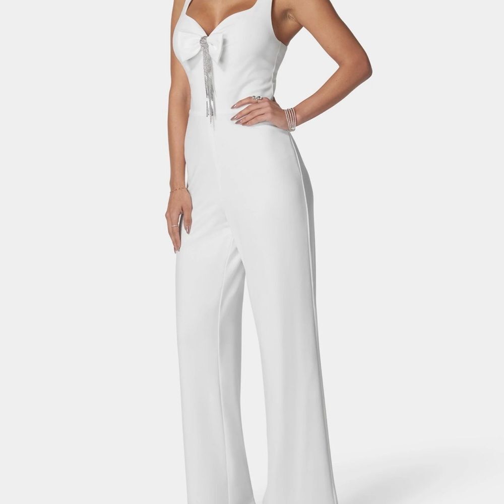 Bebe White Jumpsuit with‎ Elegant Details